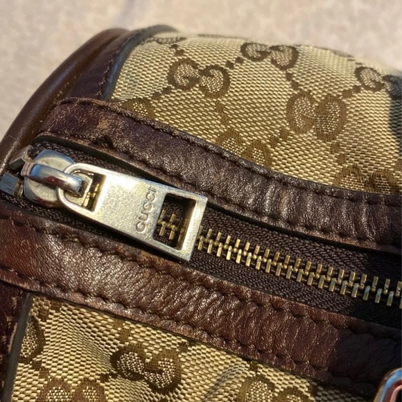 Authentic Gucci Boston Bag - Picture 5 of 12